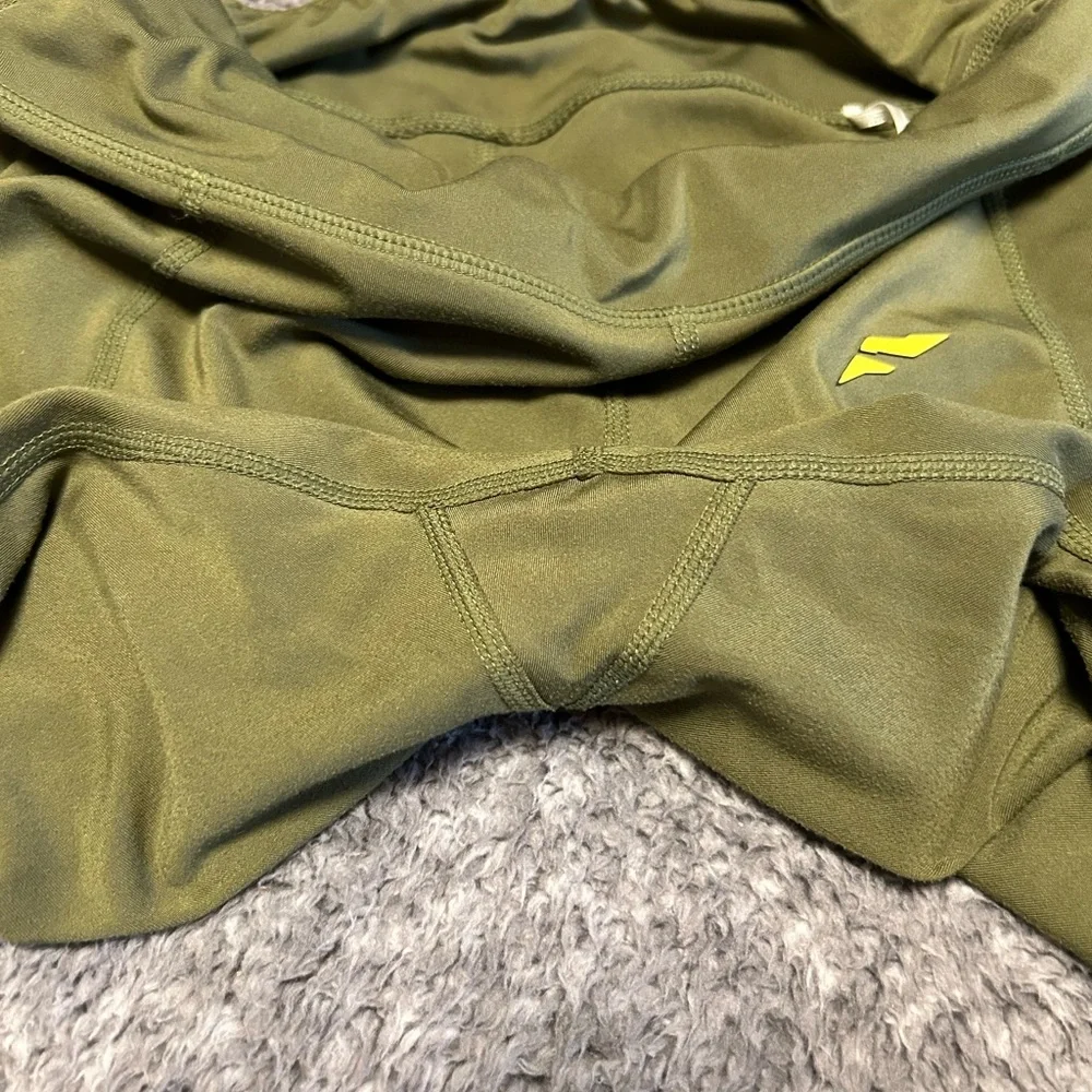 Flag Nor Fail activewear set size small - Picture 3 of 6